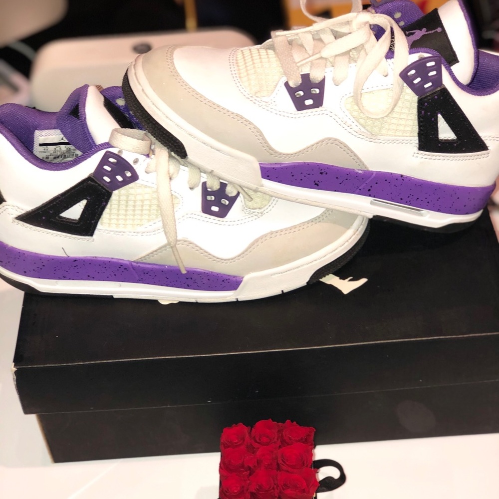 Jordan Retro 4’s
